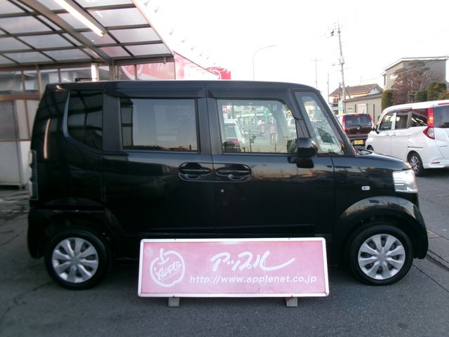 HONDA N BOX 2015