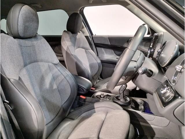 BMW MINI COOPER SD CROSSOVER 2024