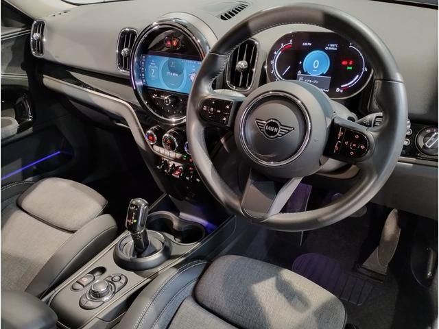 BMW MINI COOPER SD CROSSOVER 2024