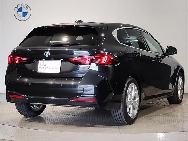 BMW BMW 1series 2025