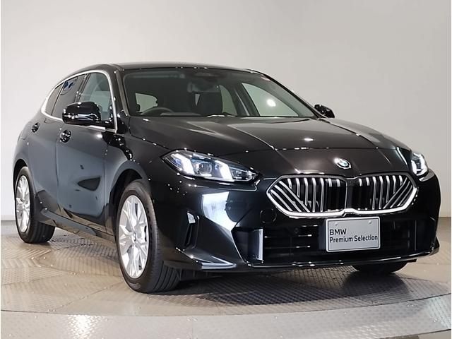 BMW BMW 1series 2025