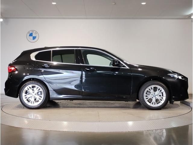 BMW BMW 1series 2025