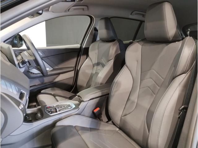 BMW BMW 1series 2025