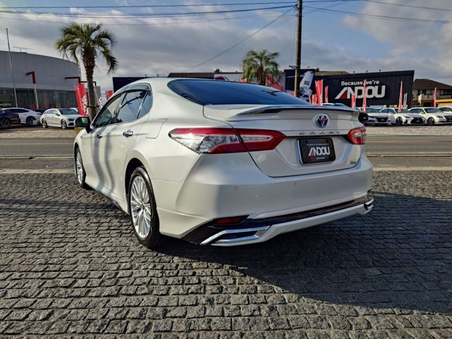 TOYOTA CAMRY HYBRID 2019