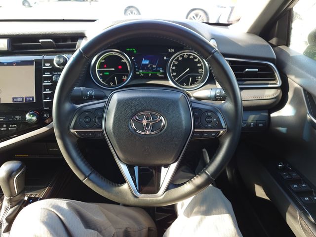 TOYOTA CAMRY HYBRID 2019