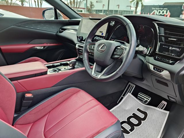 TOYOTA LEXUS RX500h 2024