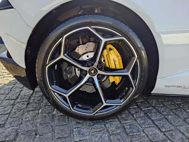 LAMBORGHINI LAMBORGHINI HURACAN 2022