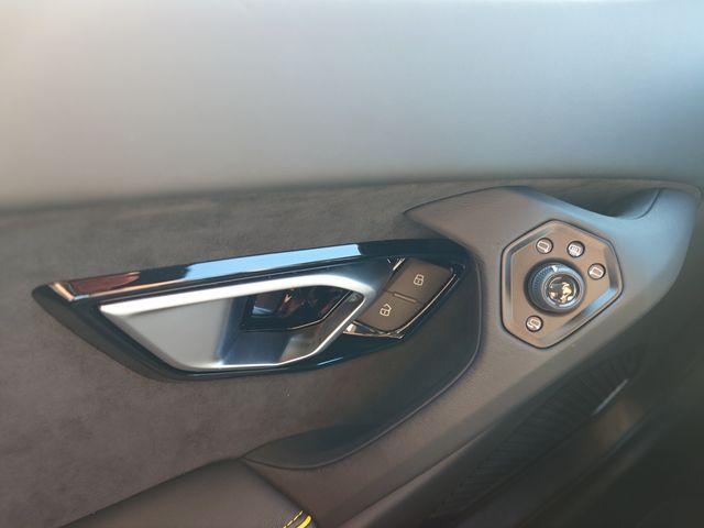 LAMBORGHINI LAMBORGHINI HURACAN 2022