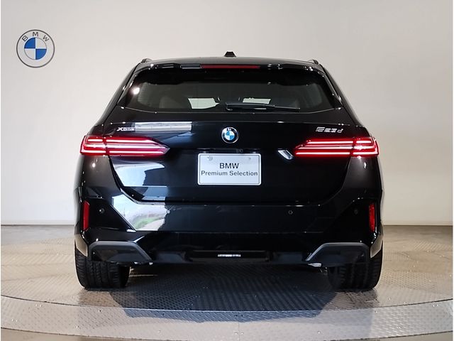 BMW BMW 5series TOURING 2024