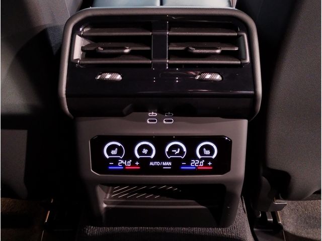 BMW BMW 5series TOURING 2024