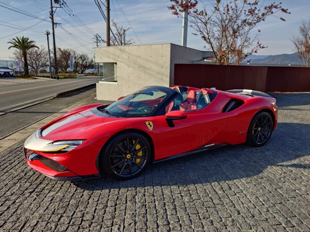 FERRARI FERRARI SF90 Spider 2022