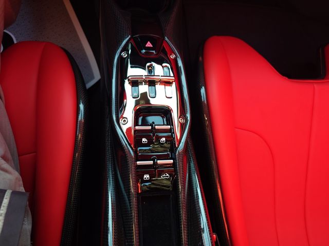 FERRARI FERRARI SF90 Spider 2022