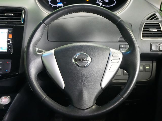 NISSAN SERENA  S-HYBRID 2015