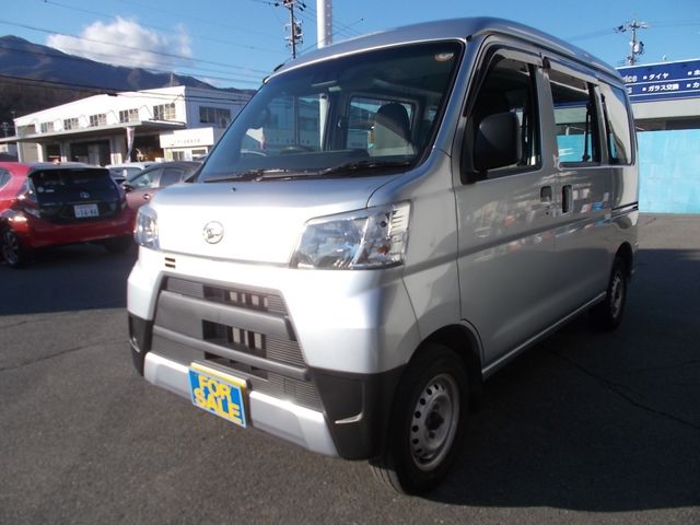 DAIHATSU HIJET CARGO 4WD 2019