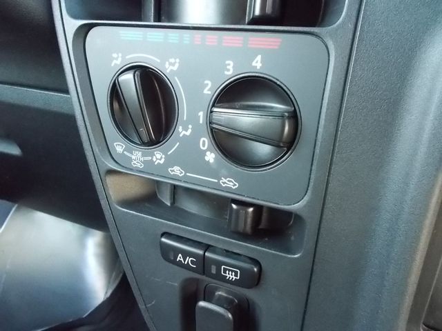 DAIHATSU HIJET CARGO 4WD 2019