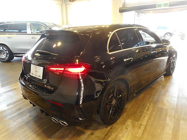 MERCEDES BENZ MERCEDES AMG A class 2024