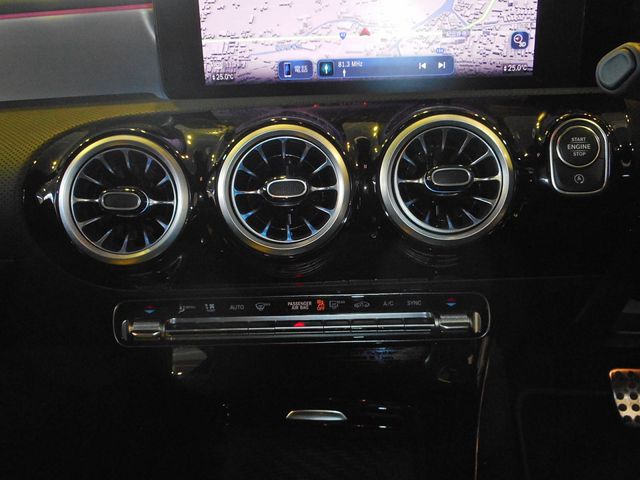 MERCEDES BENZ MERCEDES AMG A class 2024