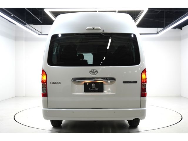TOYOTA HIACE wagon 4WD 2025