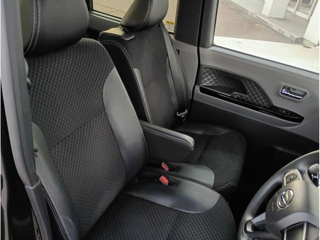 DAIHATSU TANTO CUSTOM 2020