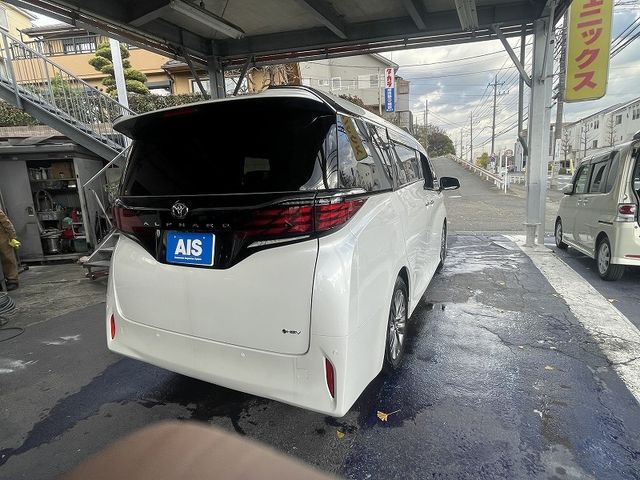 TOYOTA ALPHARD hybrid 2024