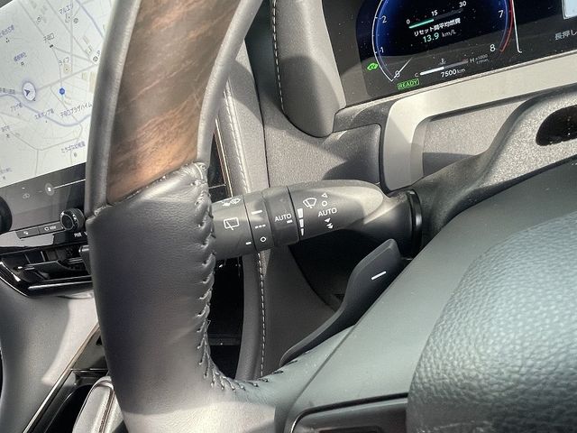 TOYOTA ALPHARD hybrid 2024