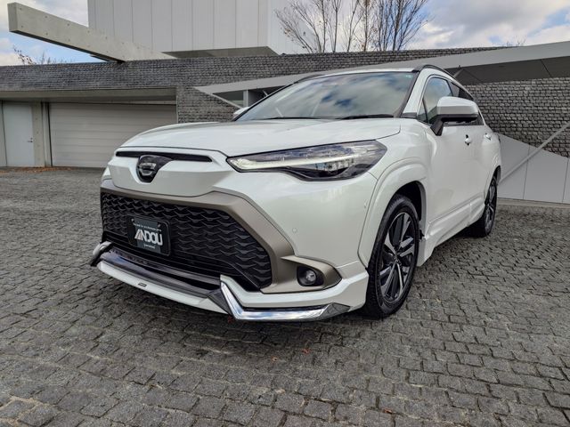 TOYOTA COROLLA CROSS HYBRID 2024