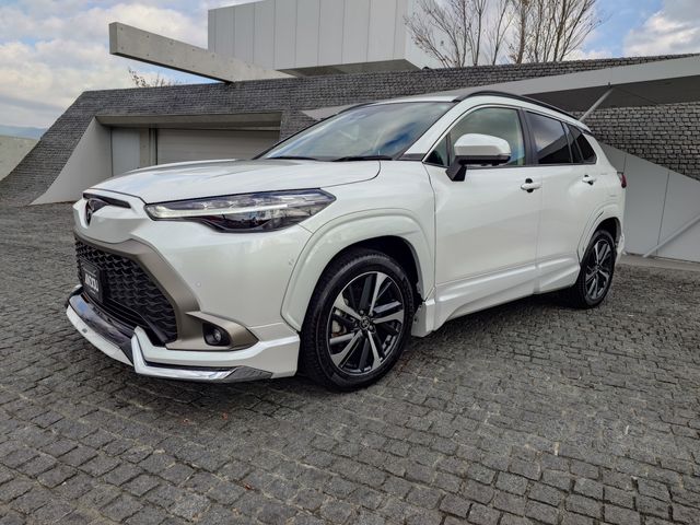 TOYOTA COROLLA CROSS HYBRID 2024