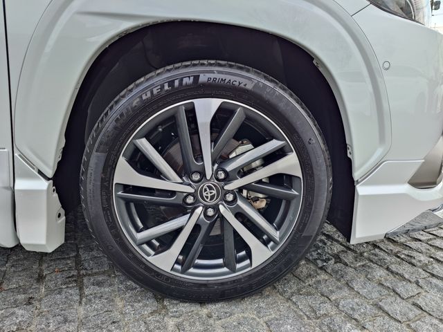 TOYOTA COROLLA CROSS HYBRID 2024