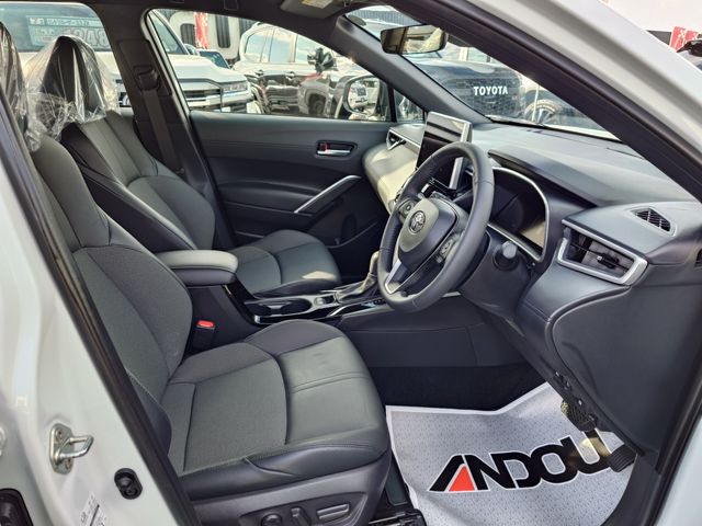 TOYOTA COROLLA CROSS HYBRID 2024