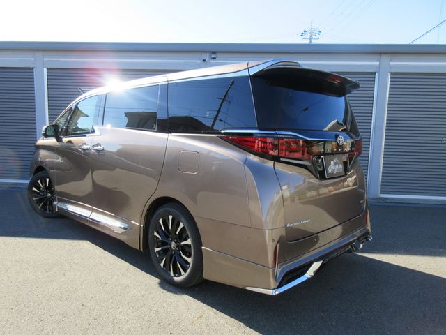TOYOTA ALPHARD hybrid 2025