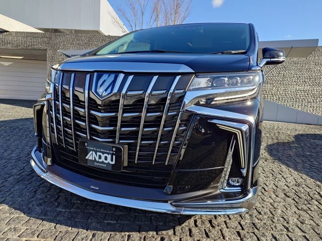 TOYOTA ALPHARD hybrid 4WD 2022