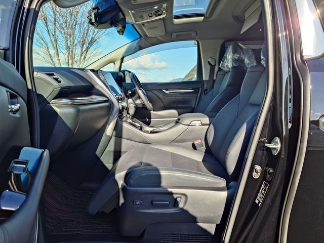 TOYOTA ALPHARD hybrid 4WD 2022