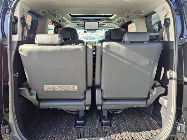 TOYOTA ALPHARD hybrid 4WD 2022