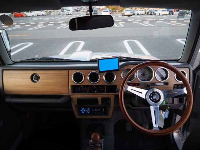 SUZUKI JIMNY 4WD 1998