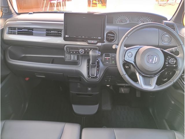 HONDA N BOX CUSTOM 2022