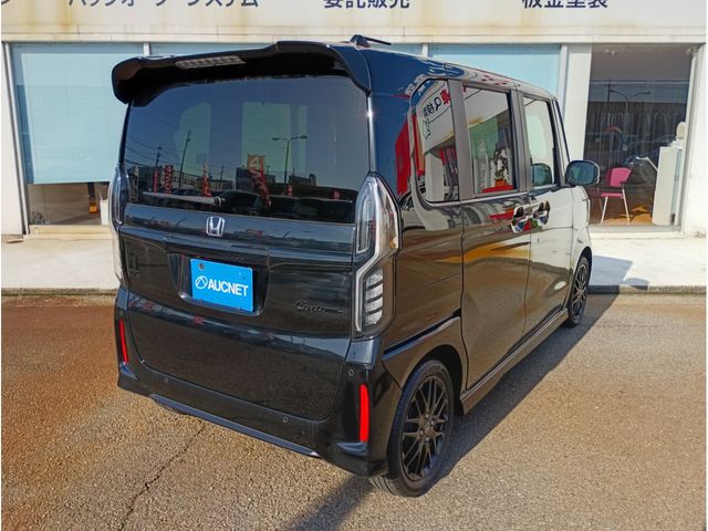 HONDA N BOX CUSTOM 2022