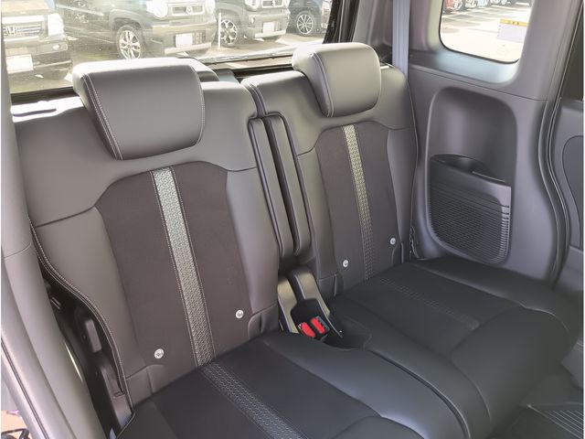 HONDA N BOX CUSTOM 2022