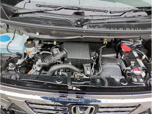 HONDA N BOX CUSTOM 4WD 2023