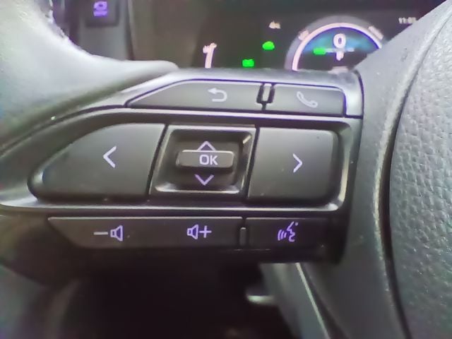 TOYOTA SIENTA HYBRID 2023