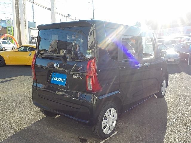 DAIHATSU TANTO 4WD 2020