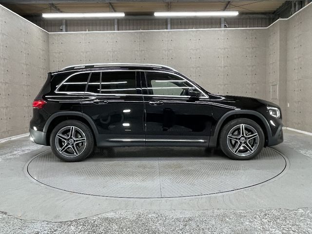 MERCEDES BENZ MERCEDES BENZ GLB 2023