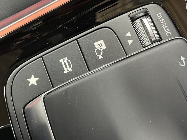 MERCEDES BENZ MERCEDES BENZ GLB 2023