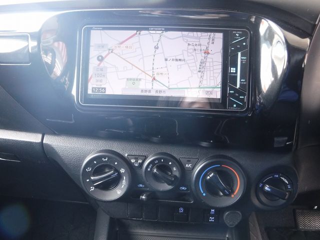 TOYOTA HILUX 4WD 2020