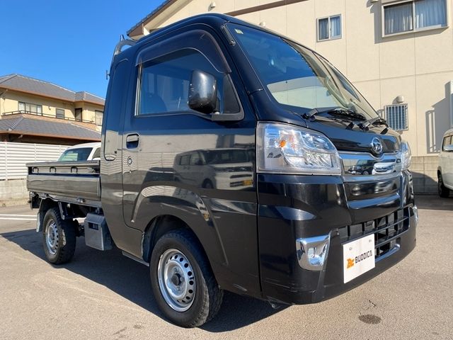 DAIHATSU HIJET truck 4WD 2019