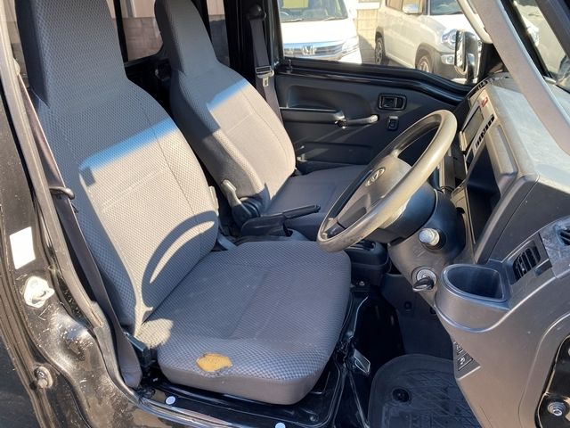 DAIHATSU HIJET truck 4WD 2019