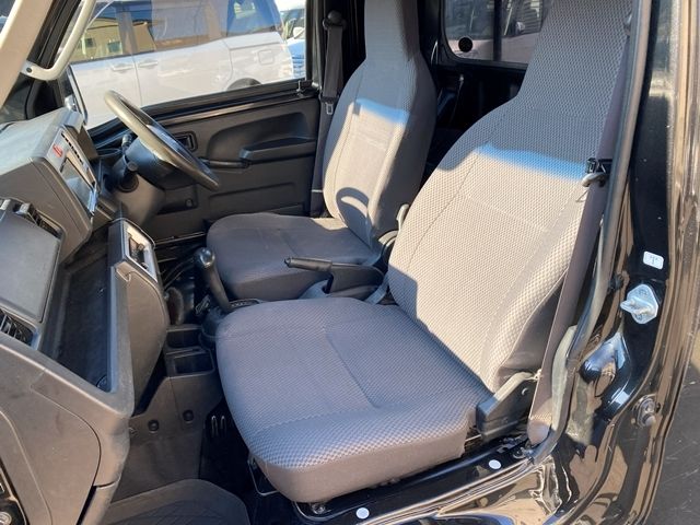 DAIHATSU HIJET truck 4WD 2019