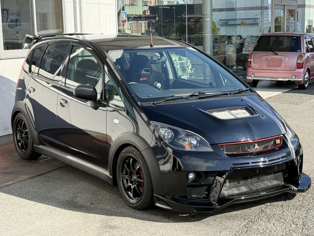 MITSUBISHI COLT 2006