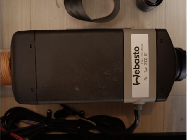 TOYOTA HIACE van 4WD 2010