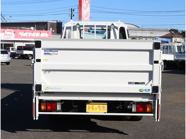 ISUZU ELF 2021