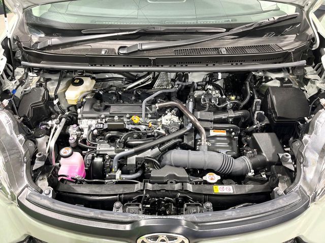 TOYOTA SIENTA HYBRID 2025